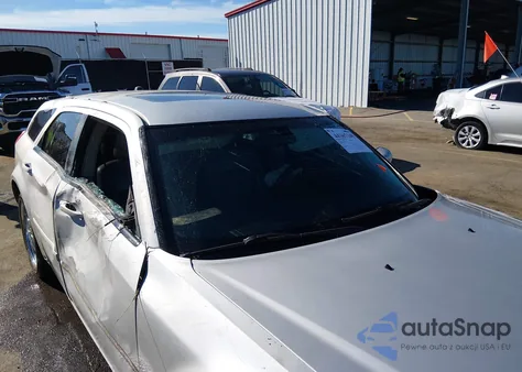 2006 Dodge Magnum z USA, uszkodzony, nr VIN 2D8FV47V36H126119